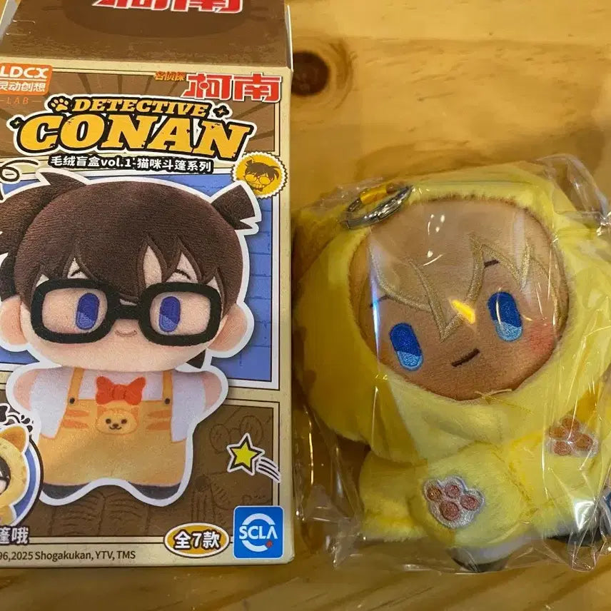 [BUNJANG] Detective Conan "Cat Cloak" Plush - Rei Furuya (Amuro Tooru, Bourbon) / 명탐정코난 고양이 망토 누이 안기준 (아무로 토오루, 후루야 레이,버본)