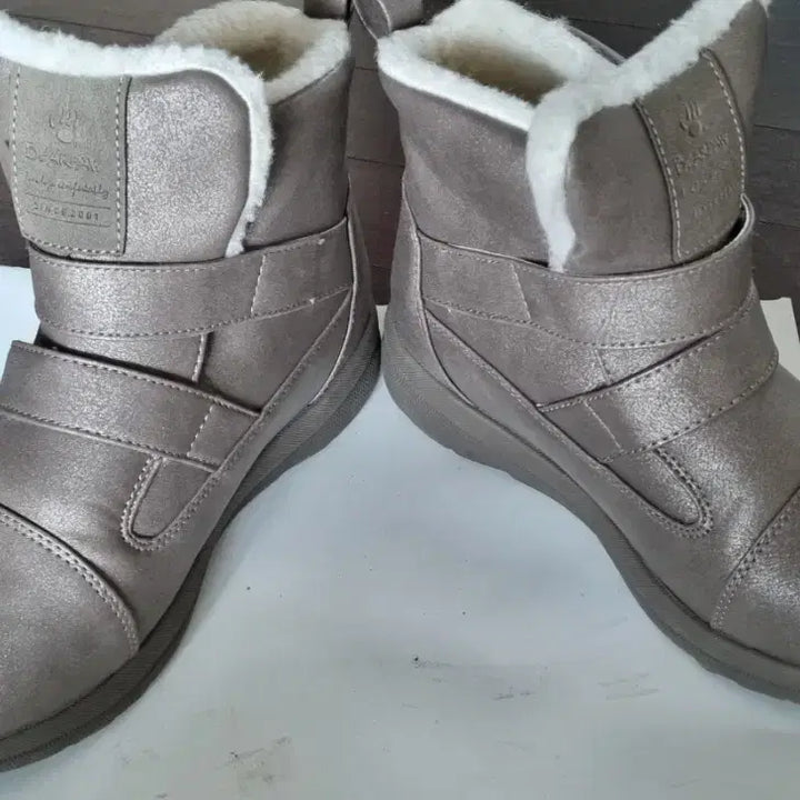 [BUNJANG] Bearpaw Ankle Fur Boots 240 / 베어파우 앵클 털부츠 240