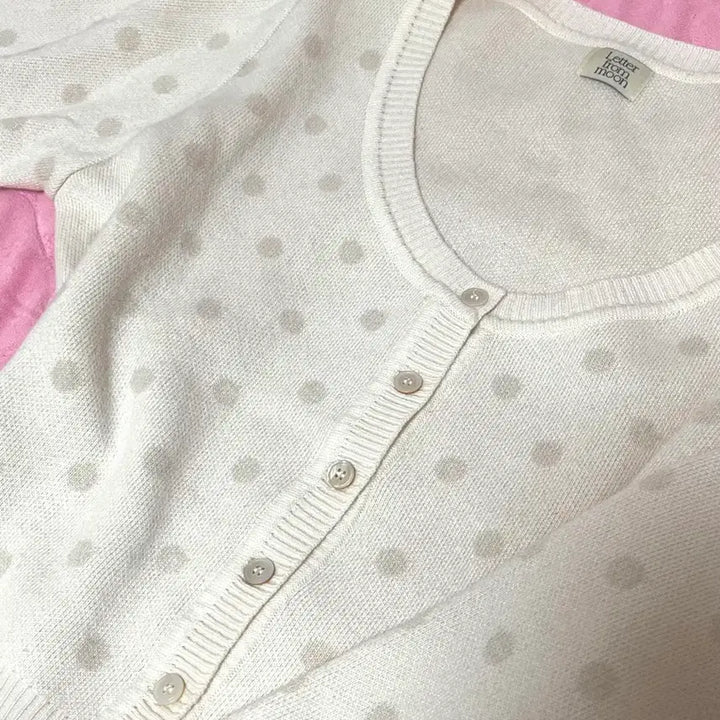 [BUNJANG] Letter From Moon RoHa U-Neck Dot Cardigan Ivory / 레터프롬문 로하 유넥 아방핏 도트가디건 아이보리 빈티지 걸코어 러블리