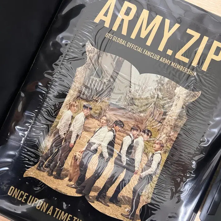 [BUNJANG] BTS ARMY Membership Kit Book Lamp / BTS 방탄소년단 아미 멤버십키트 아미집 북램프 포함