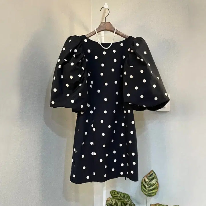 [BUNJANG] & Other Stories Mini Black Puff Sleeve Backless Dress / 앤아더스토리즈 미니블랙 반팔퍼프 봄백리스 원피스