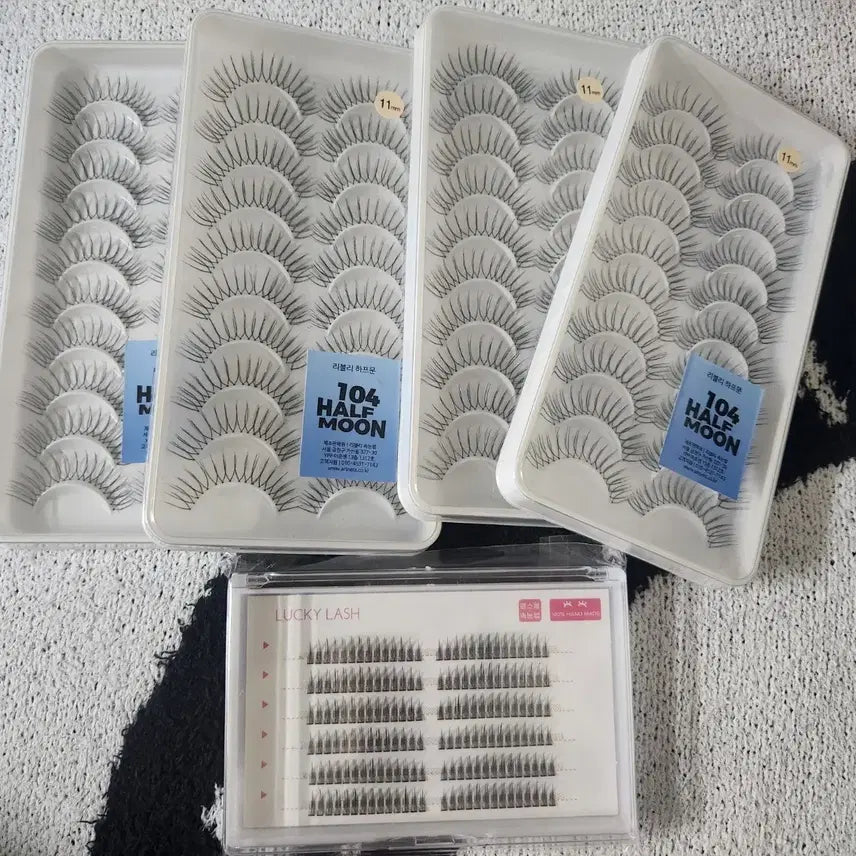 [BUNJANG] Leebly Half Moon 104 Eyelashes + Lucky Lash Bundle Set / 리블리 하프문 104 속눈썹 + 럭키래쉬