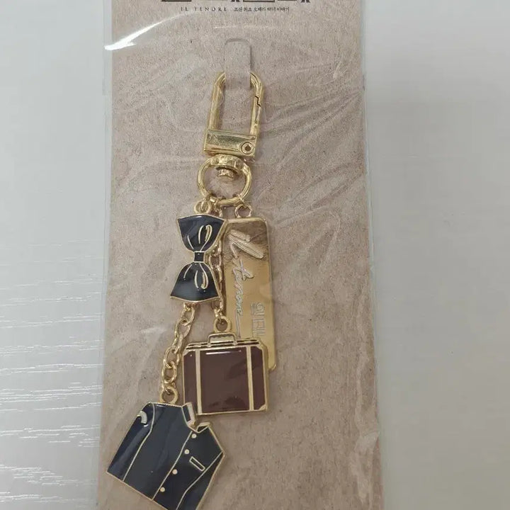 [SOLD OUT] 일 테노레 뮤지컬 키링 윤이선 md