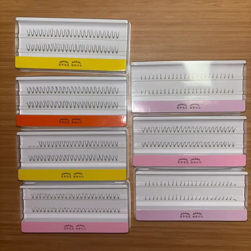 [BUNJANG] Kolinco Toktokhara Eyelashes Bundle Set / 깜빡속눈썹 코링코 톡톡하라 언더 포함 일괄(새거랑 몇개 쓴거 일괄이에요)