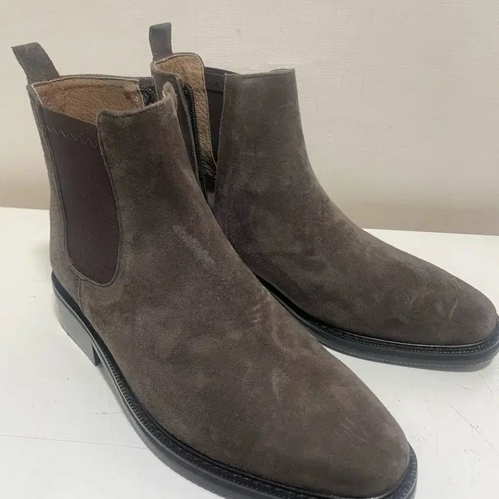[BUNJANG] Labantano Suede Chelsea Boots [245-250] / 라반타노 스웨이드 첼시부츠 [245-250]