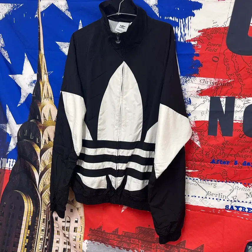 [BUNJANG] Adidas Trefoil Oversized Windbreaker 2XL (110) / s급 아디다스 트레포일 오버핏 바람막이2XL110