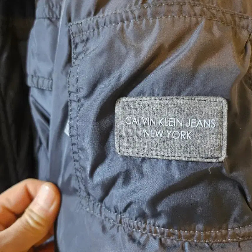 [BUNJANG] Calvin Klein Bomber Jacket (Navy, L) / 캘빈클라인 CK 항공점퍼 L 네이비색 봄버.블루종