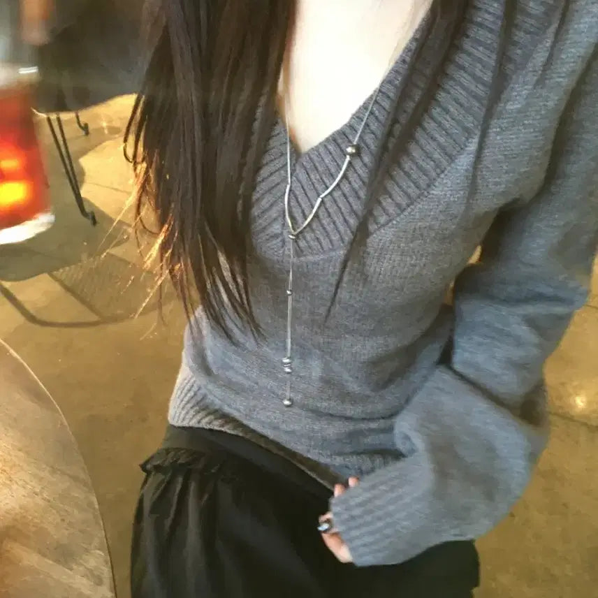 [BUNJANG] Our Cabinet Genie V Knit / 아워캐비넷 genie v knit