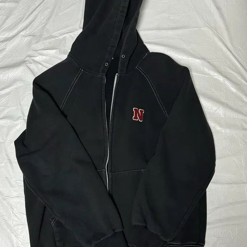 [BUNJANG] Nordic Island N Logo Hoodie Zip-up / 노르딕아일랜드 N로고 후드집업