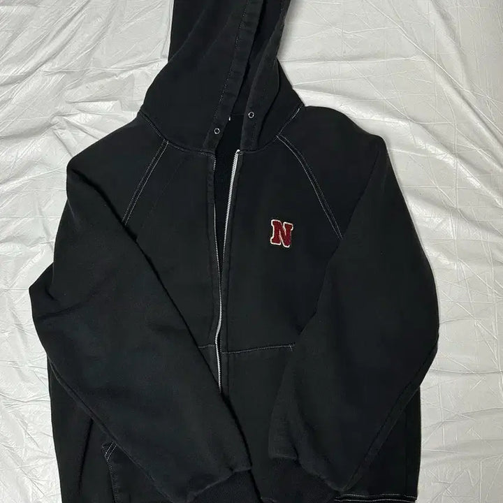 [BUNJANG] Nordic Island N Logo Hoodie Zip-up / 노르딕아일랜드 N로고 후드집업