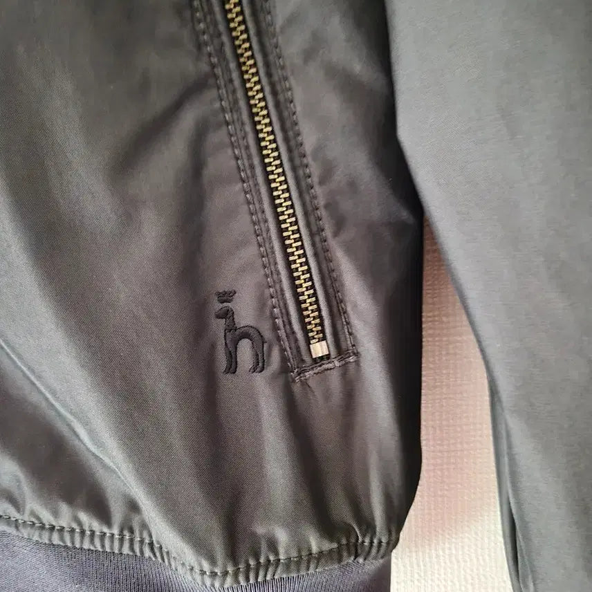 [BUNJANG] Hazzys Bomber Jacket / 헤지스봄버자켓