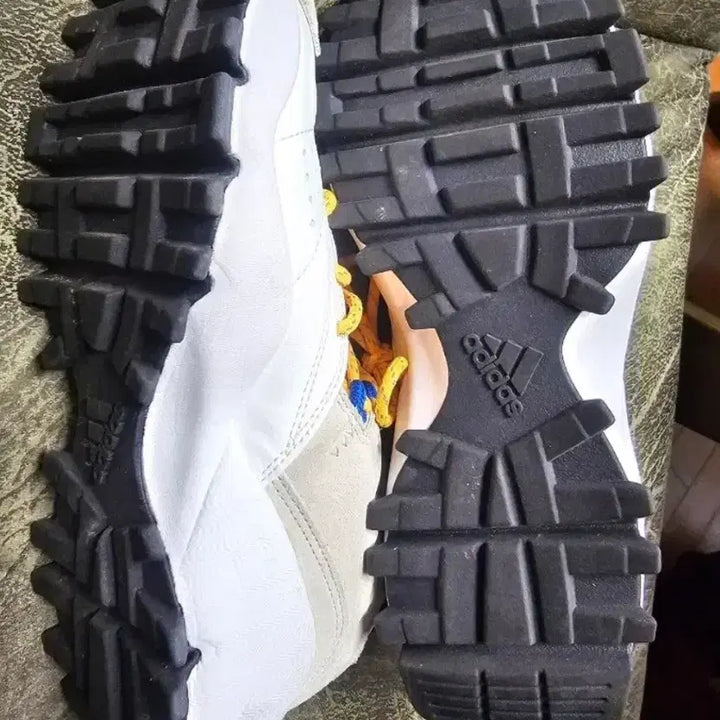 [BUNJANG] Unisex Outdoor Trekking Shoes / 250 남 여 공용 아웃도어 트레킹화 운동화
