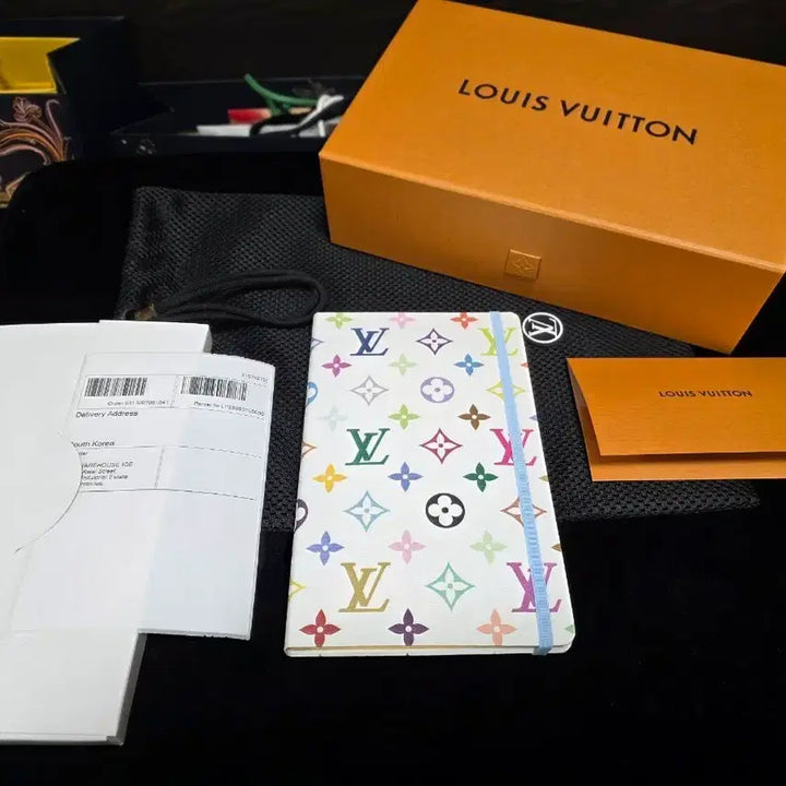 [BUNJANG] Louis Vuitton Murakami Notebook MM Kaikai Kiki / [새상품]루이비통 무라카미 제인노트북MM 루이비통멀티컬러 루이비통수첩