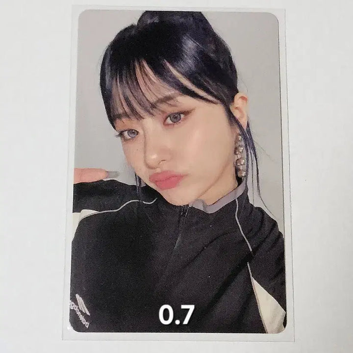 [SOLD OUT] 르세라핌 허윤진 포카