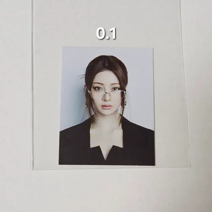 [SOLD OUT] 르세라핌 허윤진 포카