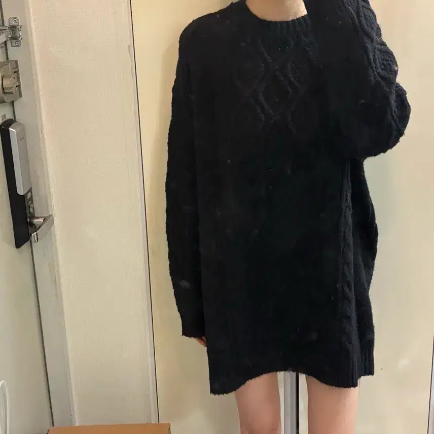 [BUNJANG] Attrangs Cable Knit Mini Dress Black / 아뜨랑스 케이블 니트 미니 원피스 블랙