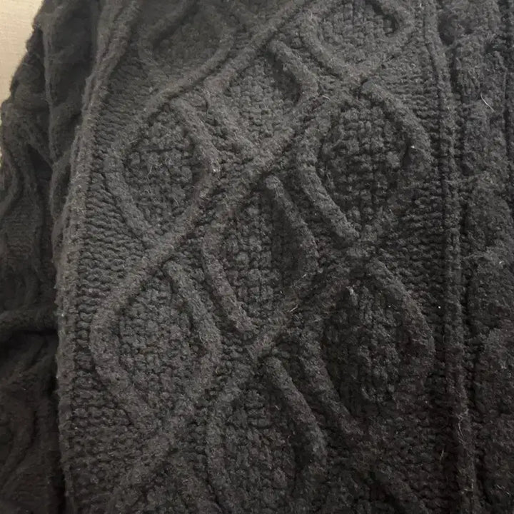 [BUNJANG] Attrangs Cable Knit Mini Dress Black / 아뜨랑스 케이블 니트 미니 원피스 블랙