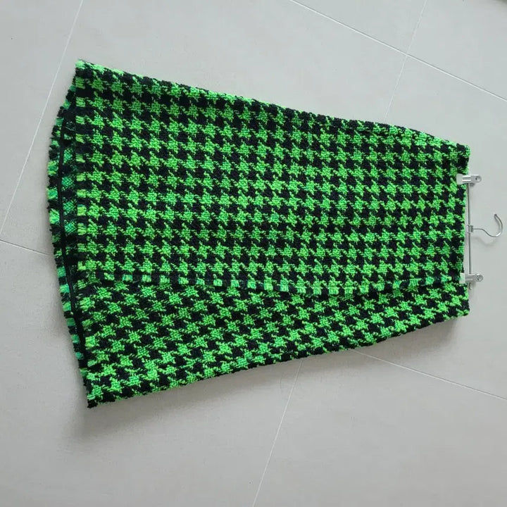 [BUNJANG] O'2nd Tweed Houndstooth Check Long Skirt / 오즈세컨 트위드 하운드투스 체크 롱 스커트