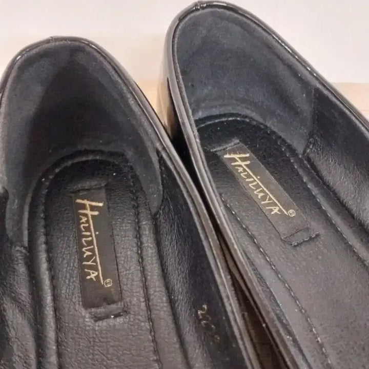 [BUNJANG] Square Cubic Embellished Flat Shoes / 여성 스퀘어 큐빅 플랫슈즈, 가죽로퍼 (36/ 230)