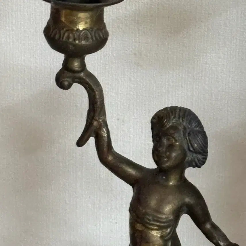 [BUNJANG] Vintage Bronze Angel Candle Holder Pair / 유럽 빈티지 브론즈 아기 천사 촛대 한 쌍