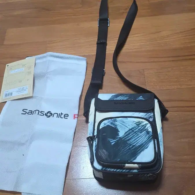 [BUNJANG] Samsonite Crossbody Bag / 샘소나이트 크로스백