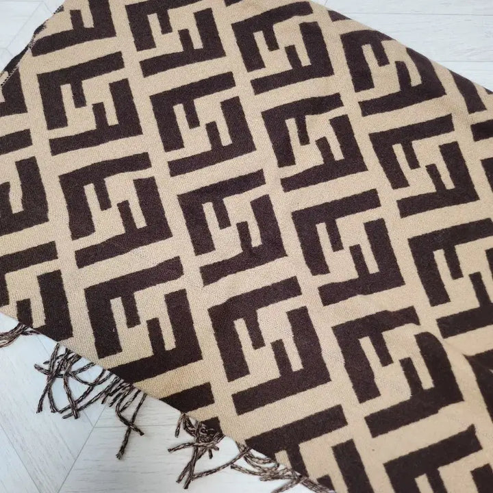 [BUNJANG] Fendi Muffler / 펜디 머플러