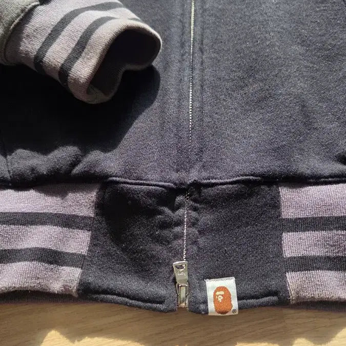 [BUNJANG] BAPE Shark Varsity Quilted Full Zip Hoodie XL / 베이프 샤크 바시티 퀄팅 후드 집업 XL