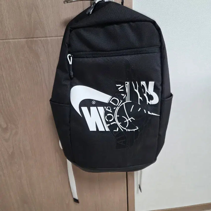 [BUNJANG] Nike Air Jordan Remix Backpack / 정품)나이키 에어조던 리믹스 백팩 신학기 새학기 가방