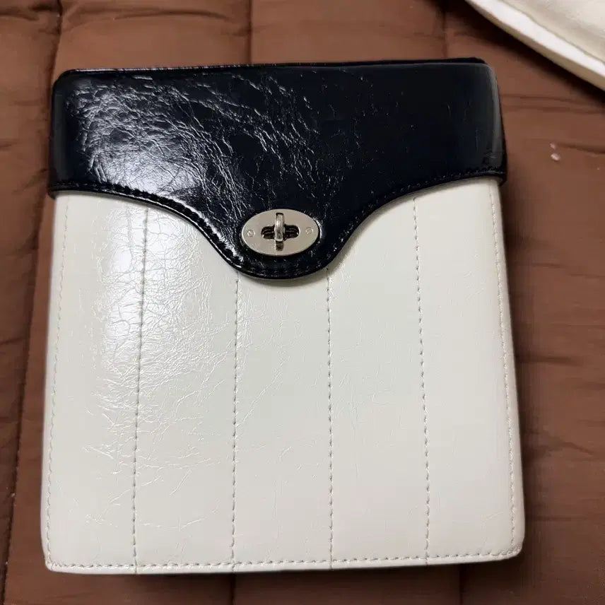 [BUNJANG] Cardinal Red Hardy Bag / 카디널레드 하디백