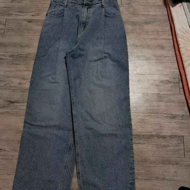 [BUNJANG] Concert Meal One-Tuck Denim / 비긴202 콘밀 원턱 데님