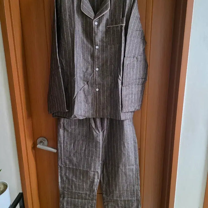 [BUNJANG] Unisex Pajama Set (2XL) / (새상품) 남녀공용 잠옷세트(2XL)