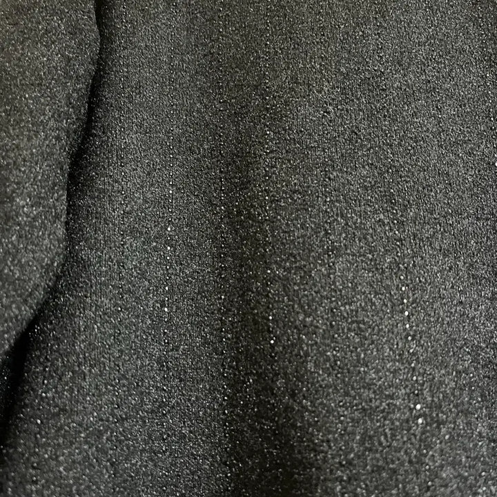 [BUNJANG] Black Lace Knit Top / 큐빅 블랙 레이스 니트 긴팔티/프리사이즈