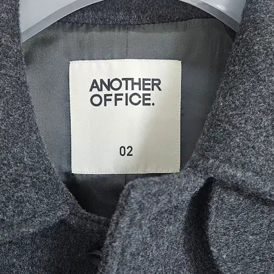 [BUNJANG] Another Office Legacy Balmacaan Coat, Size 02 / 어나더오피스 레거시 발마칸 코트, 02사이즈