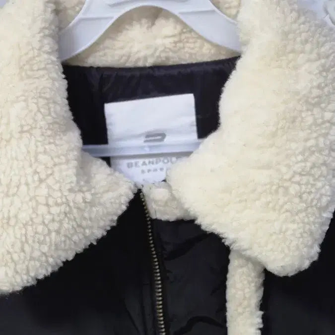 [BUNJANG] Beanpole Goose Down Padded Jacket / 빈폴   ( 후리스 배색) 구스다운  패딩 :공용으로  좋아요