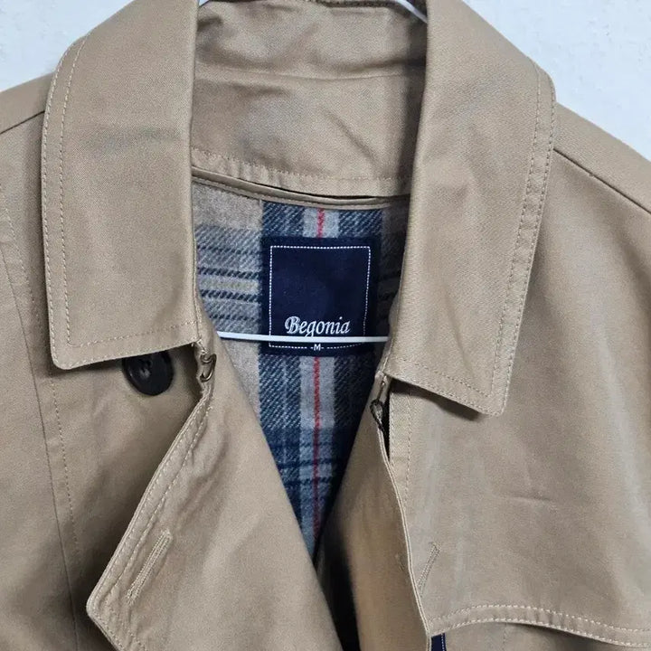 [SOLD OUT] 베이지 트렌치 코트 여성용