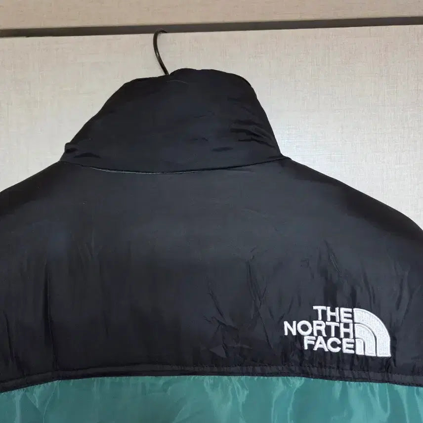 [BUNJANG] The North Face 700 Fill Eco Nuptse Goose Down Puffer Jacket / 노스페이스700필 에코눕시  구스패딩110