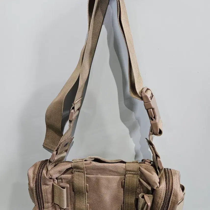 [BUNJANG] Military Tactical Crossbody Bag / 밀리터리 택티컬 크로스백 가방