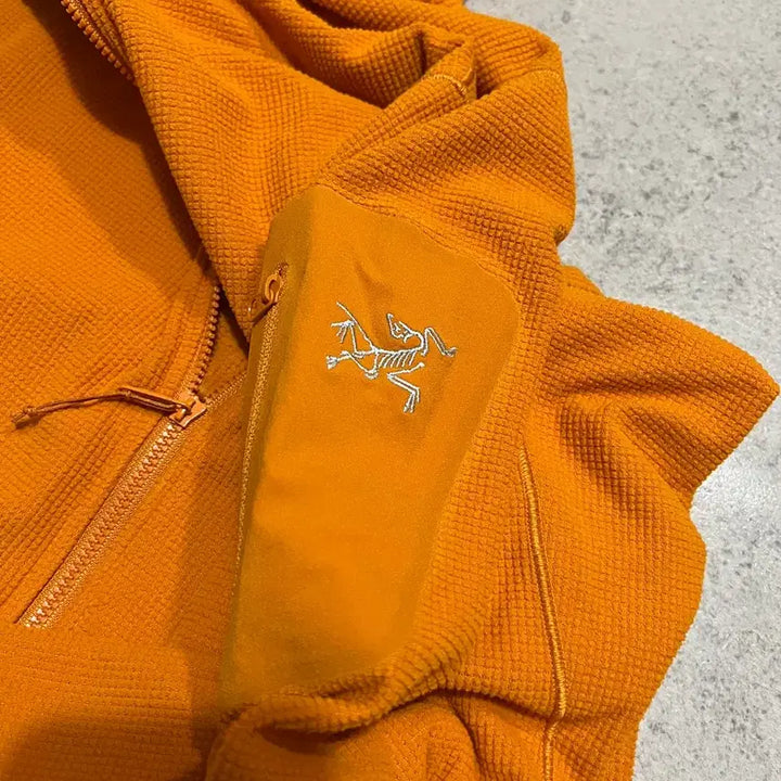 [BUNJANG] Arc'teryx Delta LT Orange L-size / 아크테릭스 델타 LT 오렌지 L사이즈