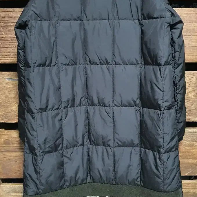[BUNJANG] Benetton Goose Down Long Padded Coat / 베네통 누빔 니트배색 포인트 구스다운 롱패딩, 55~66