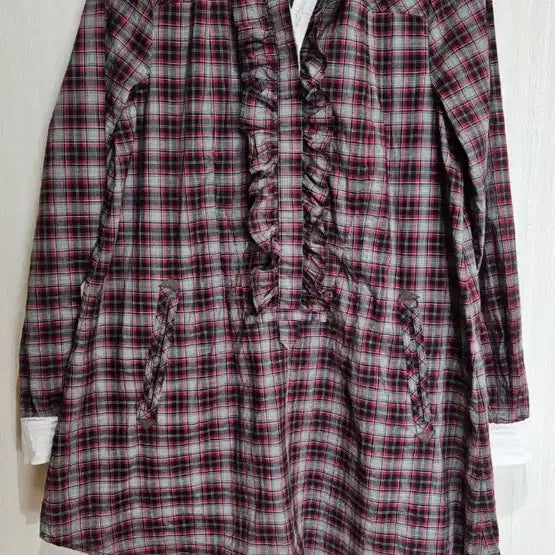[BUNJANG] Reneyvon Check Long Lace Blouse / 레니본 체크 롱 레이스 블라우스