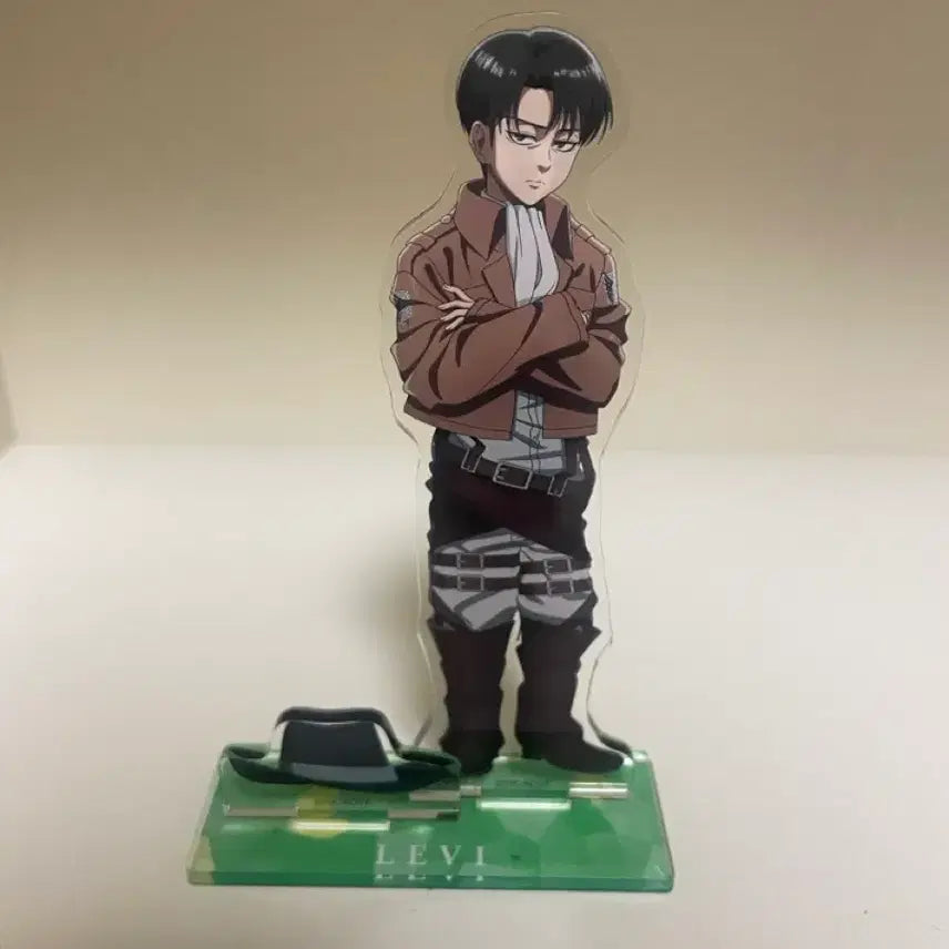 [BUNJANG] Attack on Titan Levi Acrylic Stand / 진격의거인 리바이 애니판 아크릴 스탠드