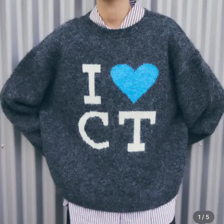 [BUNJANG] Cignature Chaewon I LOVE CT Charcoal Wool Blend Knit / 씨타 I LOVE CT 차콜 울 혼방 니트