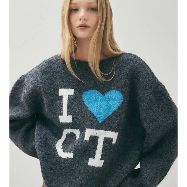 [BUNJANG] Cignature Chaewon I LOVE CT Charcoal Wool Blend Knit / 씨타 I LOVE CT 차콜 울 혼방 니트