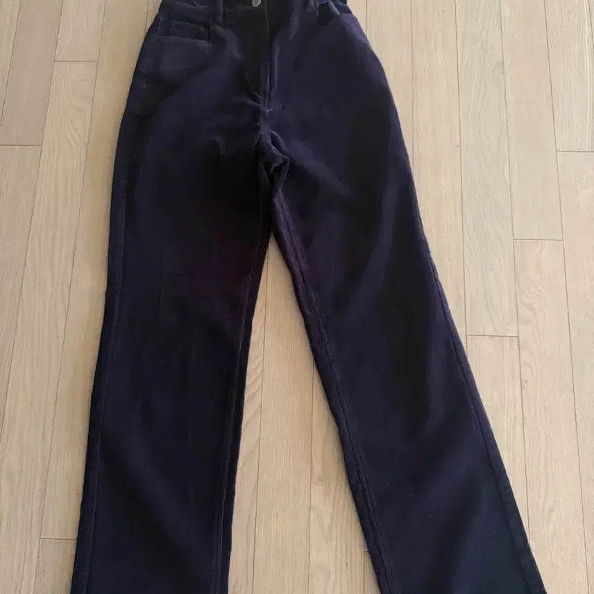 [BUNJANG] Ponytail Corduroy Pants / 포니테일 제너 코듀로이 팬츠