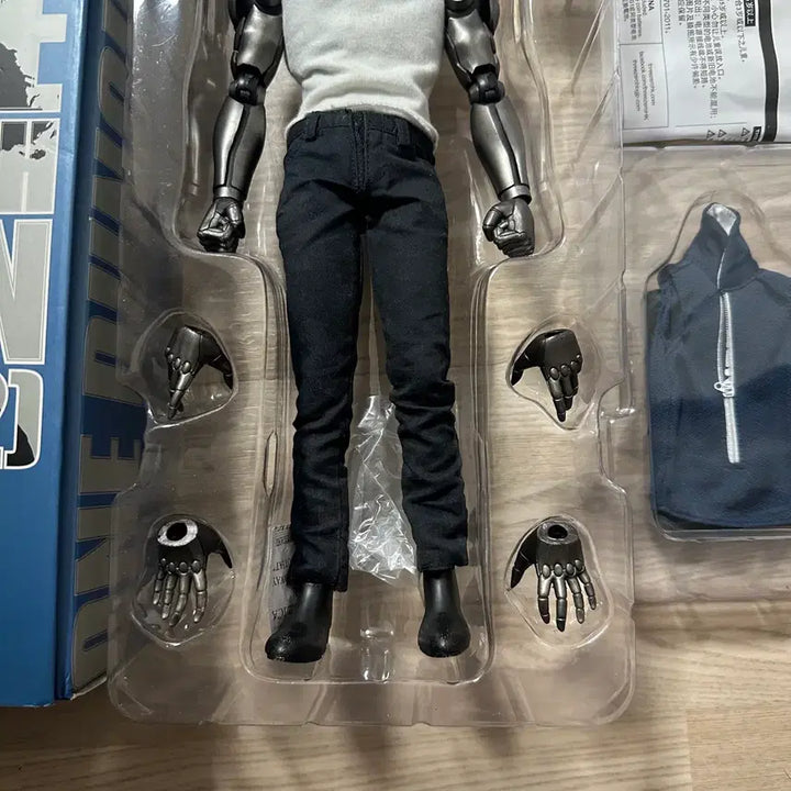 [BUNJANG] Threezero One Punch Man Genos 1/6 Figure / 쓰리제로 원펀맨 1/6 제노스