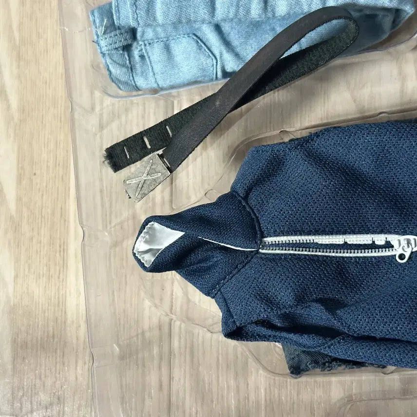 [BUNJANG] Threezero One Punch Man Genos 1/6 Figure / 쓰리제로 원펀맨 1/6 제노스