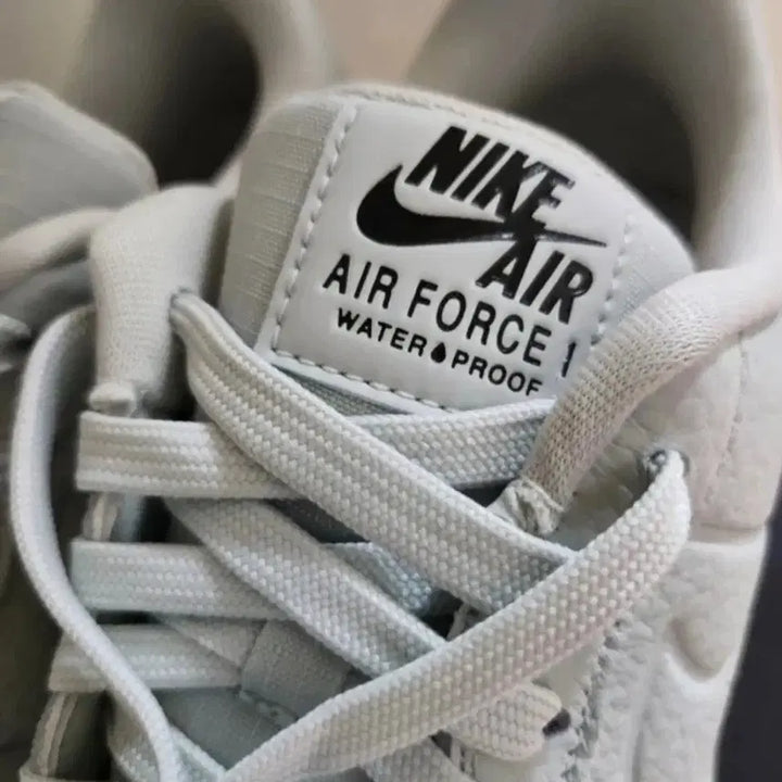 [BUNJANG] Nike Air Force Waterproof Shoes (Size 250) / (새제품) 나이키 에어포스 워터프루프(방수) 250