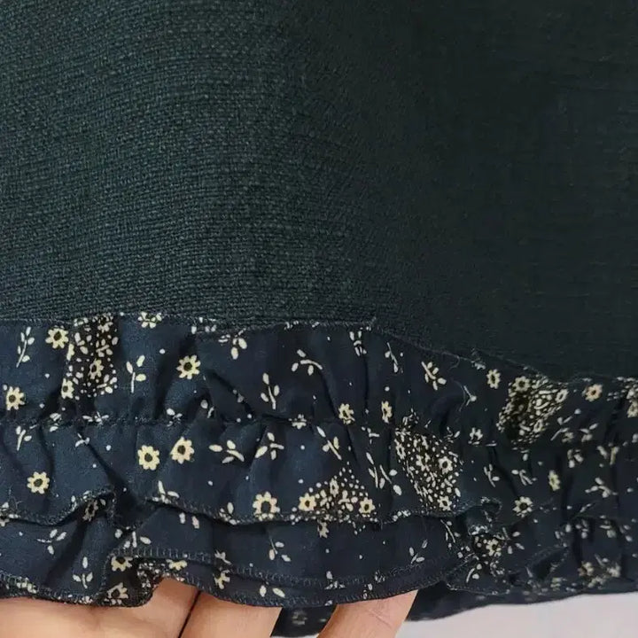 [BUNJANG] Moschino Tweed Frill Skirt / 모스키노 프릴 트위드 스커트