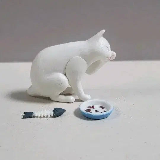 [BUNJANG] Cat Dining Table Gacha White Cat Figure / 고양이 밥상가챠 하양 냥