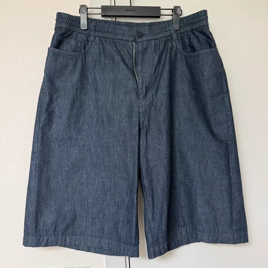 [SOLD OUT] [52] 솔리드옴므 블루 라이트데님 버뮤다 반바지